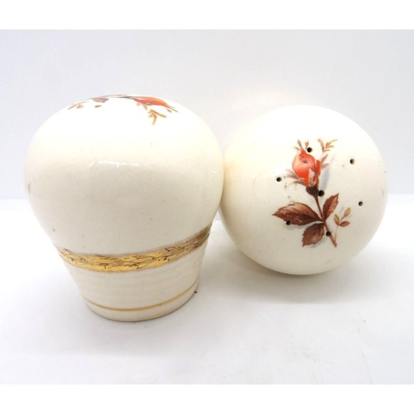 Vintage Ceramic Salt and Pepper Shakers with Gold Trim preowned - Picture 3 of 3
